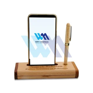 Engraved Wooden Pen with Personalized Name & Gift Box – Elegant Gold-Tone Pen Gift for Doctors & Professionals
