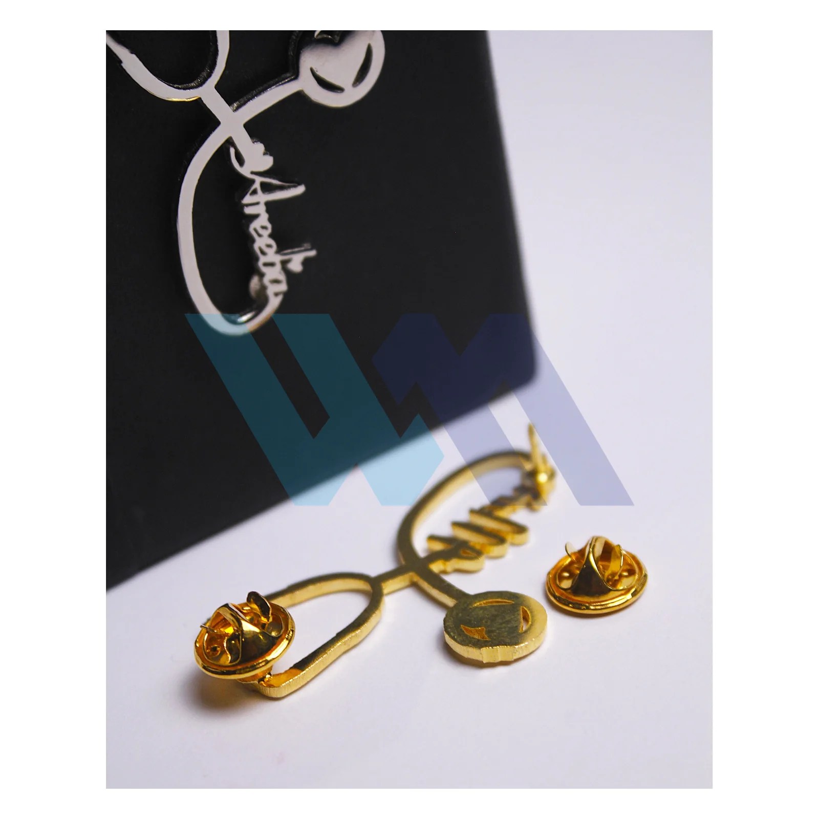 Stetho name pin, personalized stethoscope-shaped brooch with engraved name, best gift for doctors