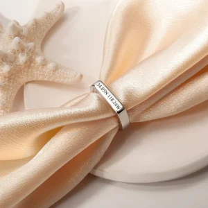 Unisex aura ring with name laser print in silver