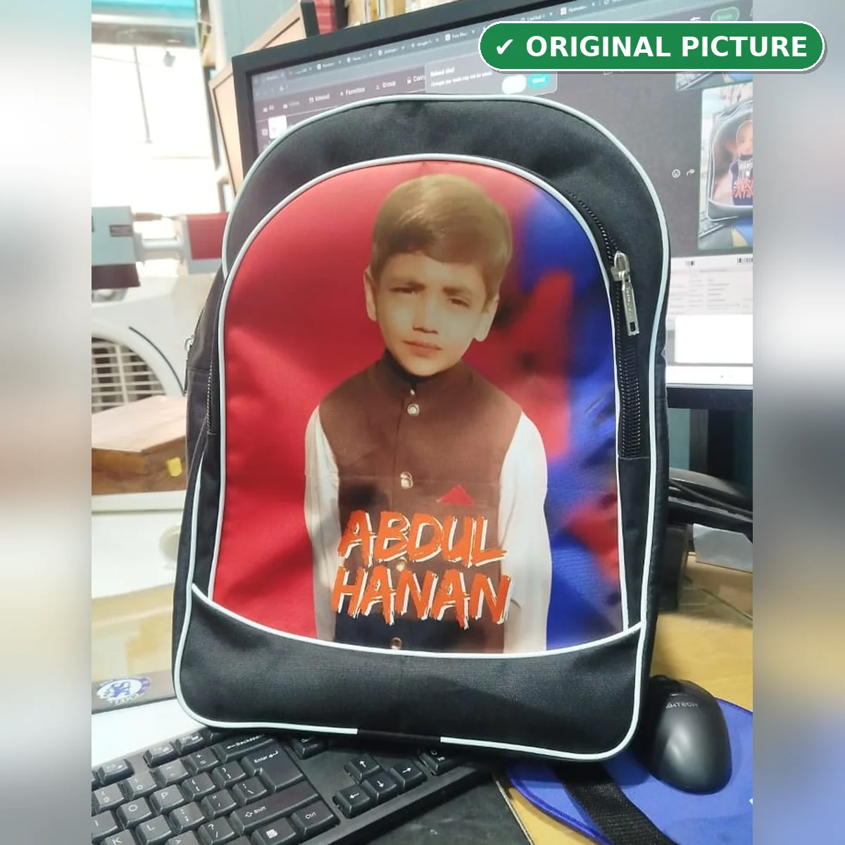 Personalized School Bag black with child photo and name